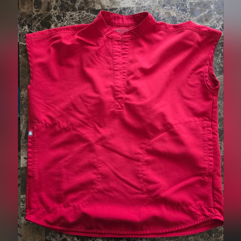 Limited Edition Rafaela Scrub Top Wining Red Xxs